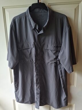 Realtree Lightweight Short-Sleeve Fishing Shirt in Gray